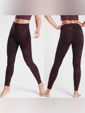 Athleta Elation Glades 7/8 Tight In Purple Black HR XS